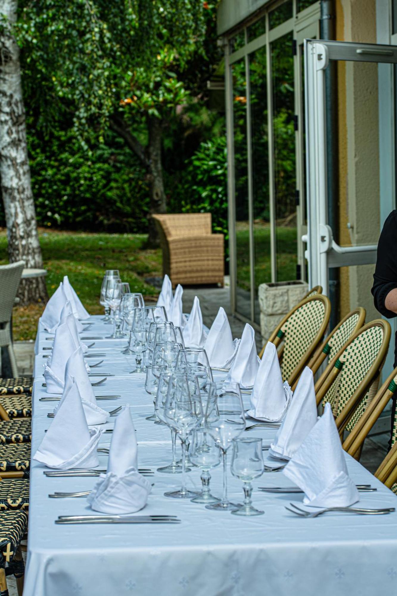 Logis Hotel - Le Relais Du Parisis Villeparisis Eksteriør billede